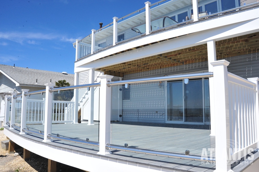 Glass-Railing-on-2-Decks