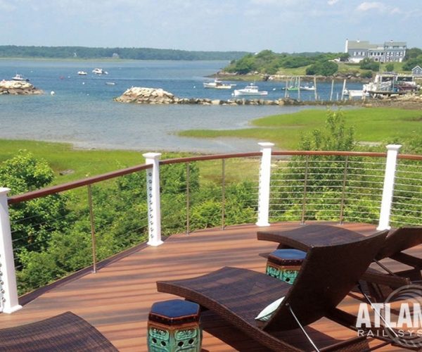 Cable-Railing-on-Deck-with-Stylish-Chairs