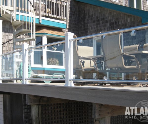 Glass-Cable-Railing-on-Furnished-Deck