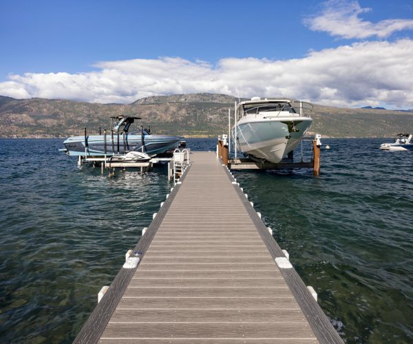 MS_CAN_AUG2022_RES_VisionCathedralStoneSmokeyGrey_006_preview
