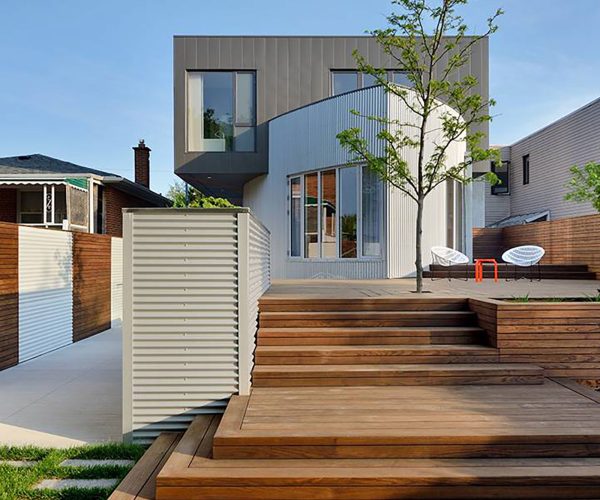 Thermory_Gallery_Decking_Ash_Lawrence-Manor-House_3