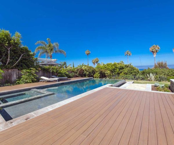 TimberTech-Pecan-Legacy-Collection-PRO-Decking-inspiration-gallery-2