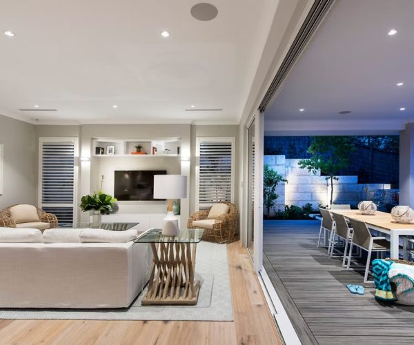 trn-webb-australia-005-im-indoor-outdoor_Large